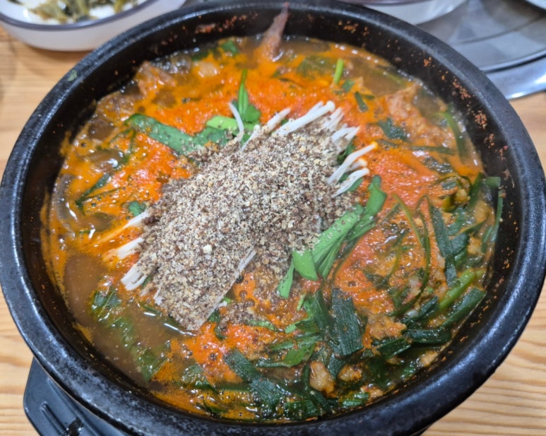 기대염소탕 이미지