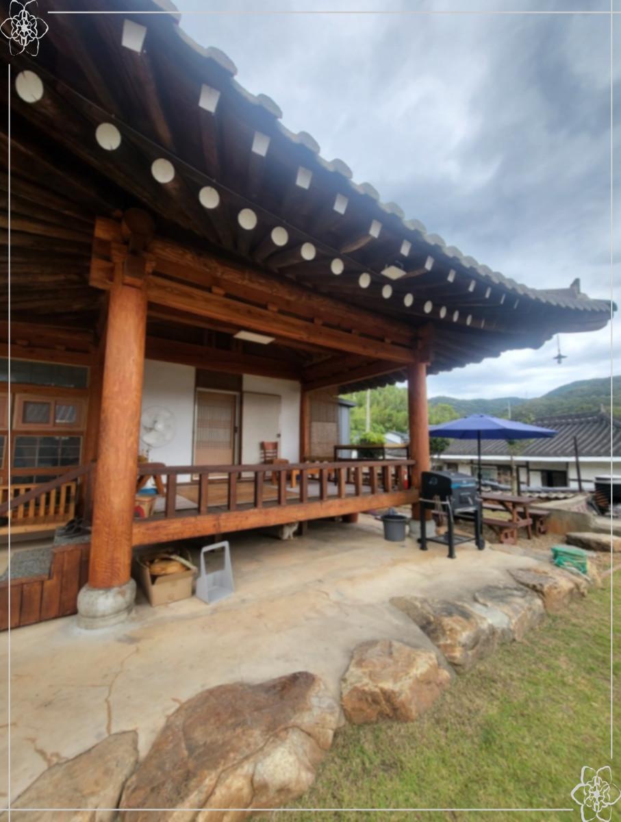 모산고인돌한옥민박 이미지
