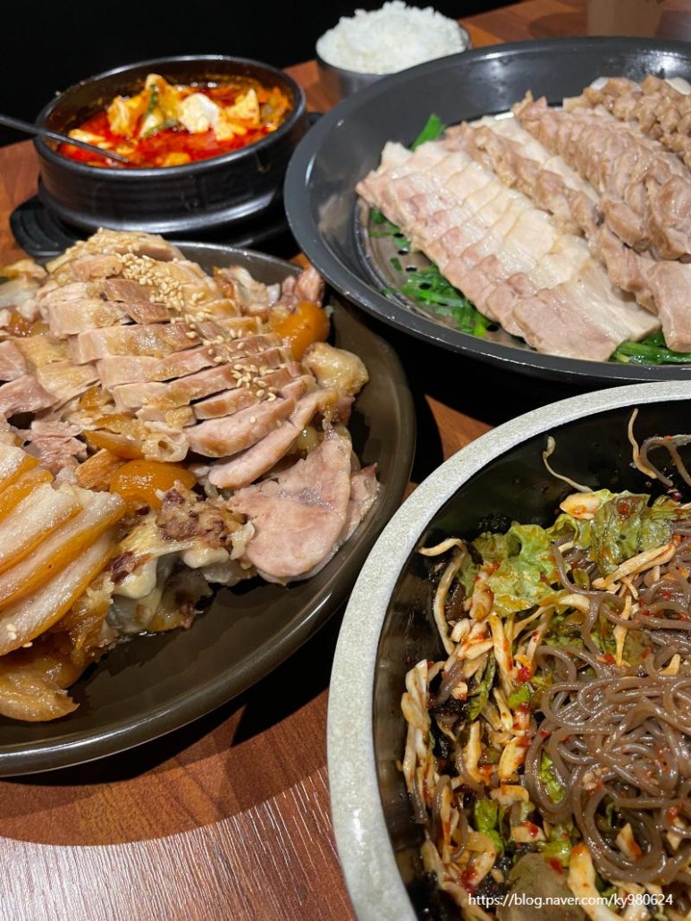 행복한족발 이미지