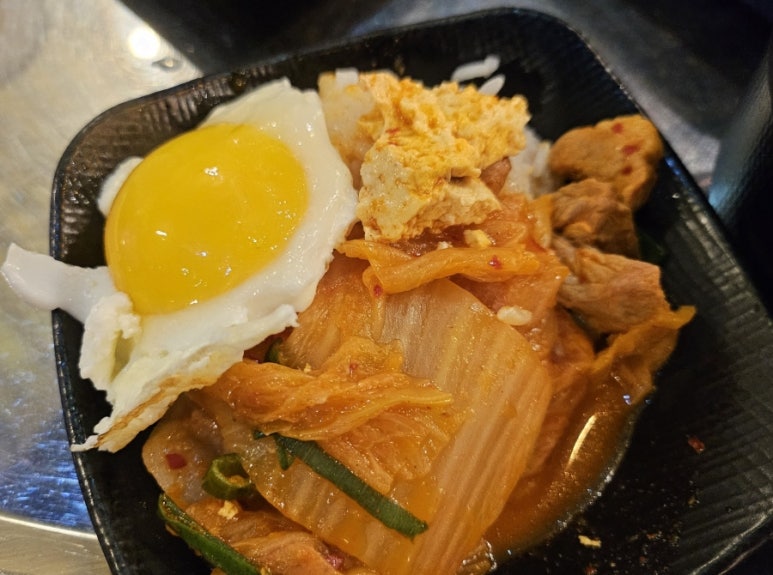찌개랑뚱돼지랑 이미지