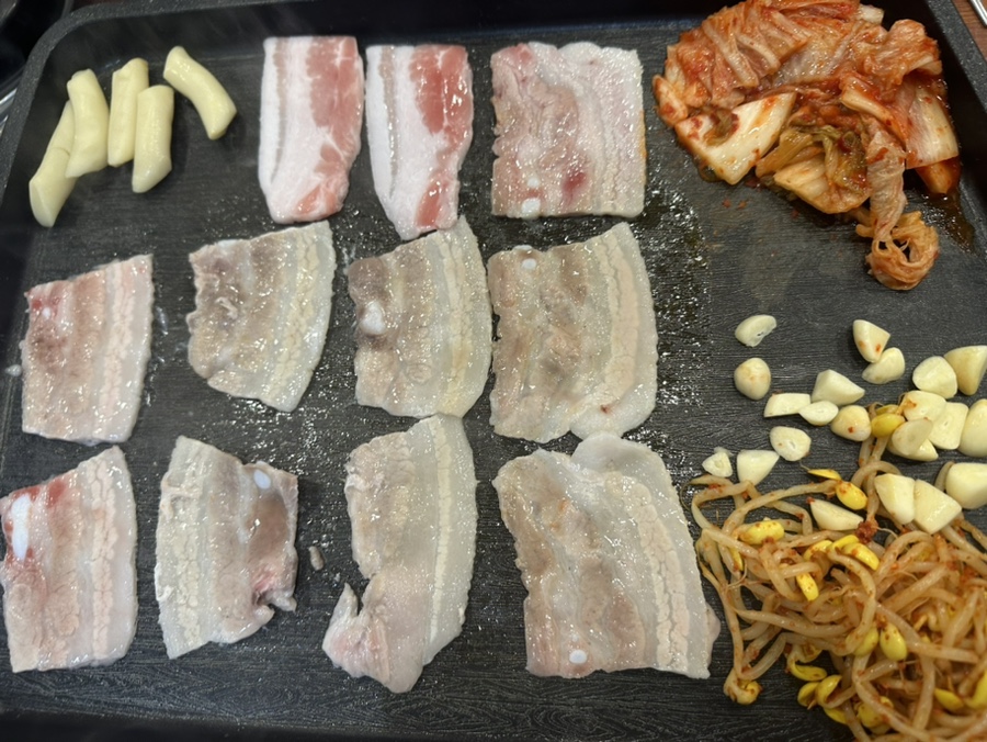 냉삼컴퍼니 이미지