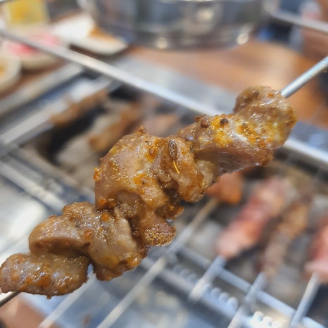먹고보자무한리필양꼬치 이미지