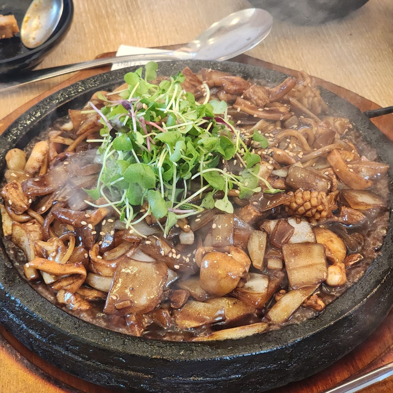 퇴촌돌짜장 이미지