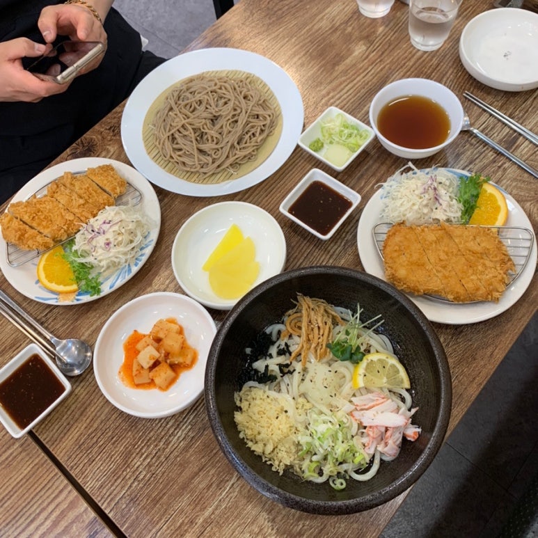 돈까스파는메밀집 이미지