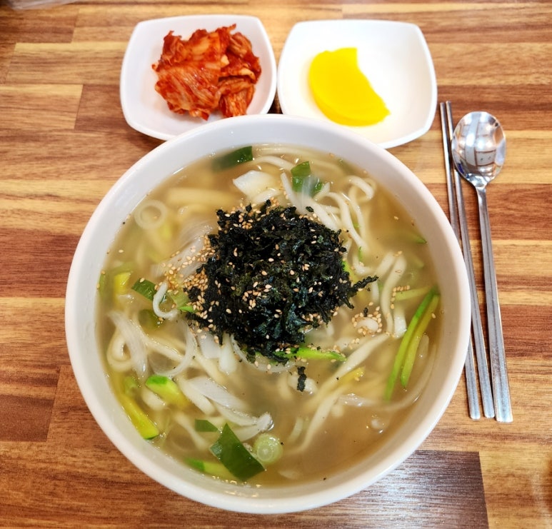 장터생칼국수 이미지