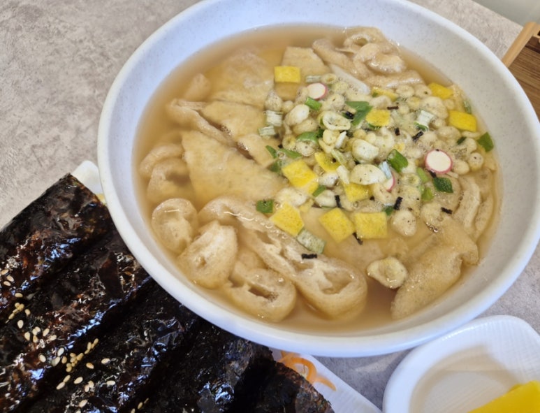 꼬미꼬미꼬마김밥 이미지