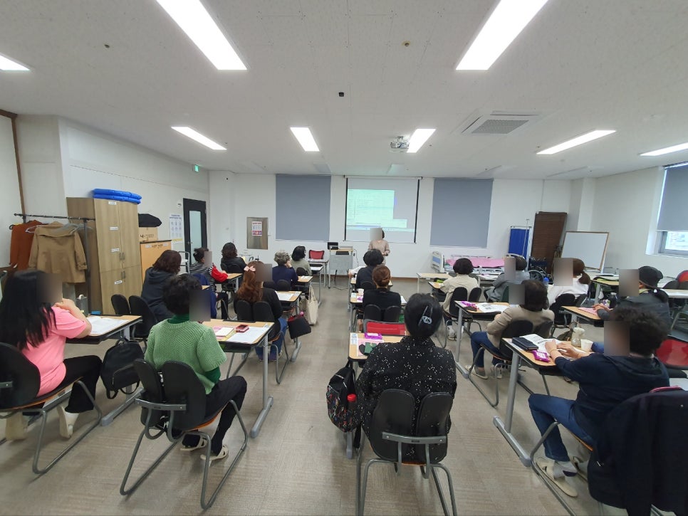우리마더요양보호사교육원 이미지