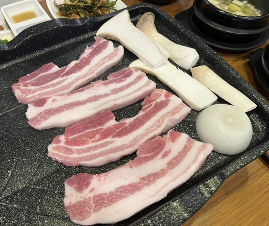 신가복돼지 이미지