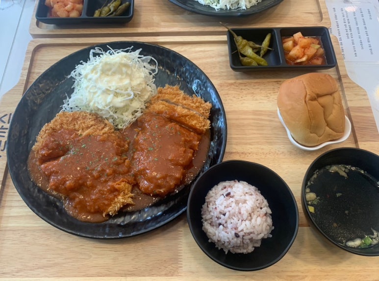 수라카츠&면 이미지