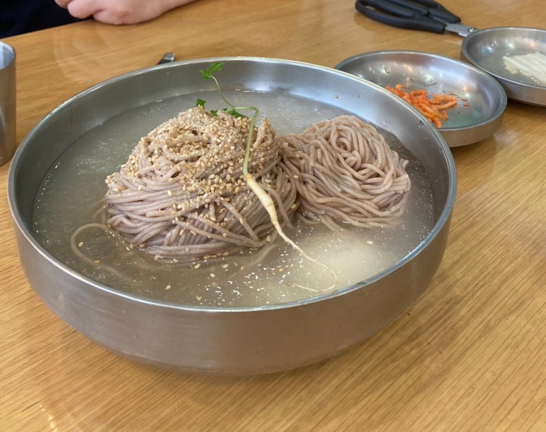 천서리샘터막국수 이미지