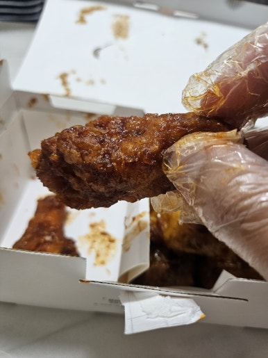 교촌치킨하단 이미지