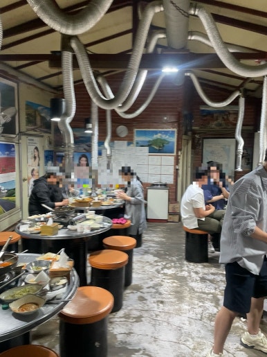 느티나무집 이미지