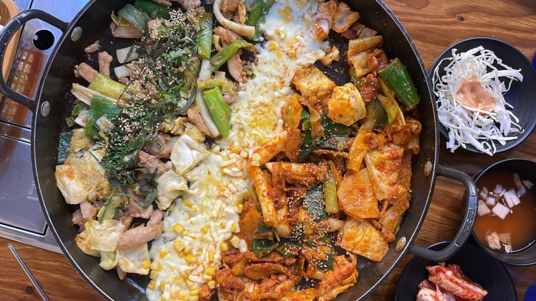 유가네닭갈비거제아주점 이미지