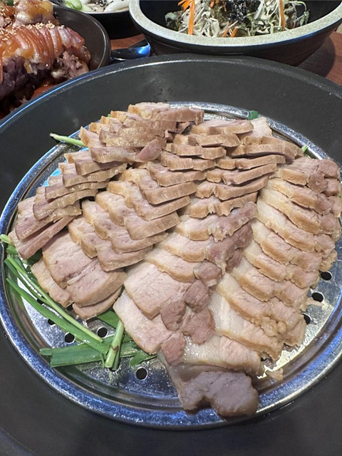 더맛있는족발 이미지