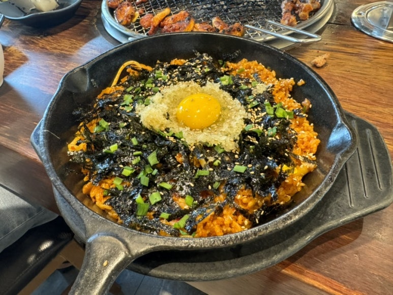 춘천닭갈비명가여기닭 이미지