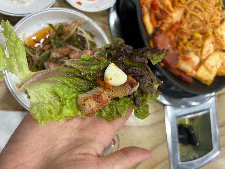 흑돼지참숯불구이50번길 이미지