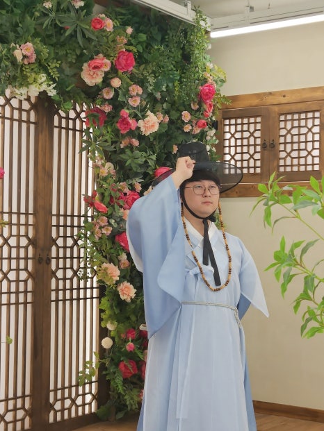 지지배배스튜디오 이미지