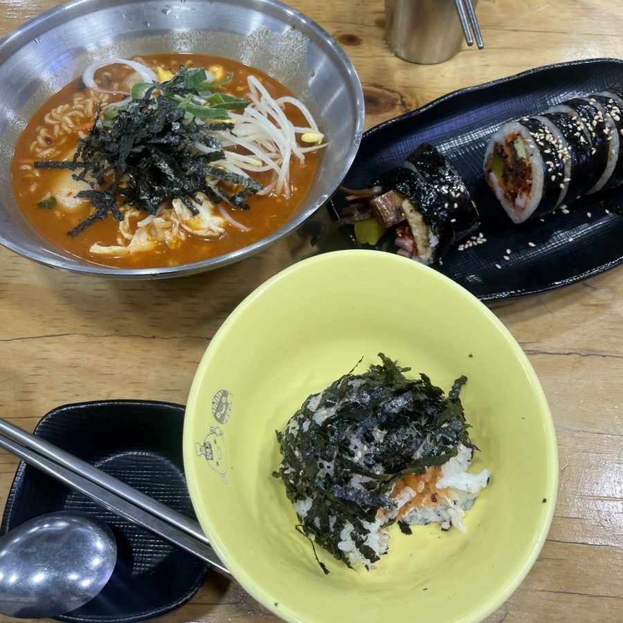 연탄생도야지 이미지