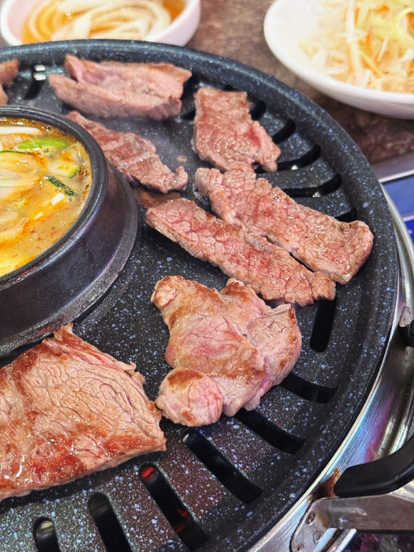 흥부식당 이미지