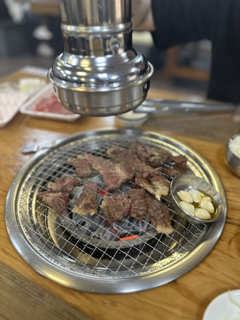육설모 이미지