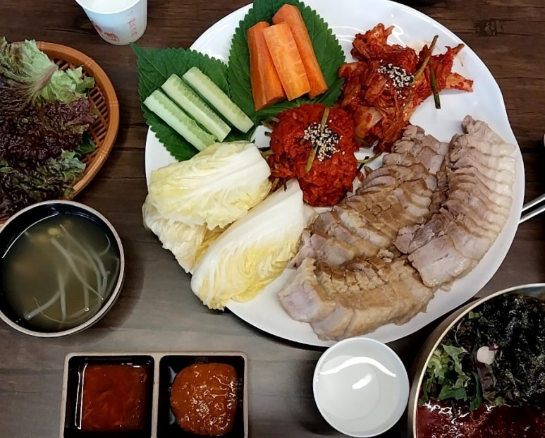 귀한족발고양 이미지