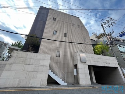 블루밍 그레이스 이미지