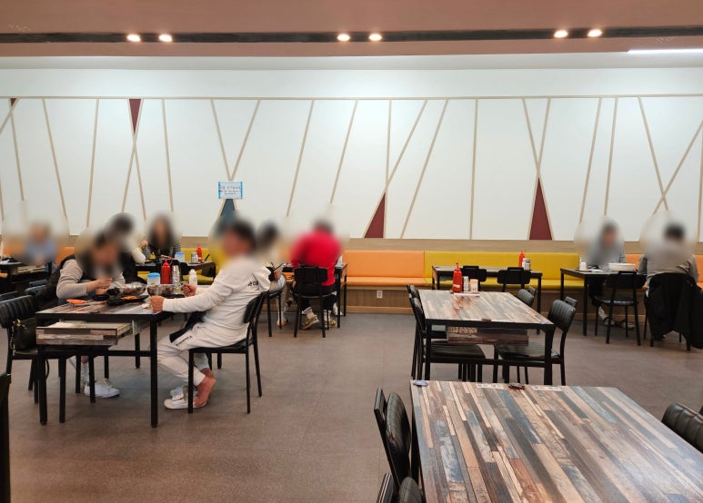 엄마손 팥칼국수 바지락칼국수 이미지