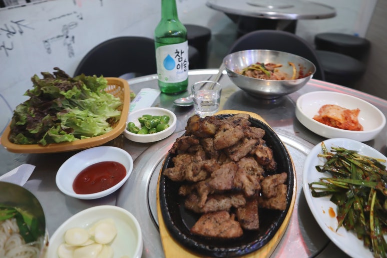 연탄돼지갈비 이미지