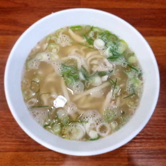 천하닭칼국수 이미지