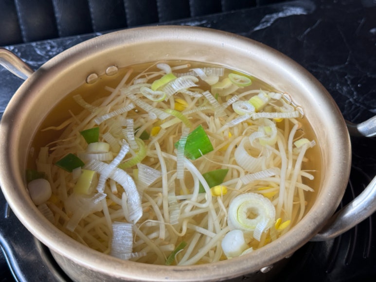 명품왕족발 이미지