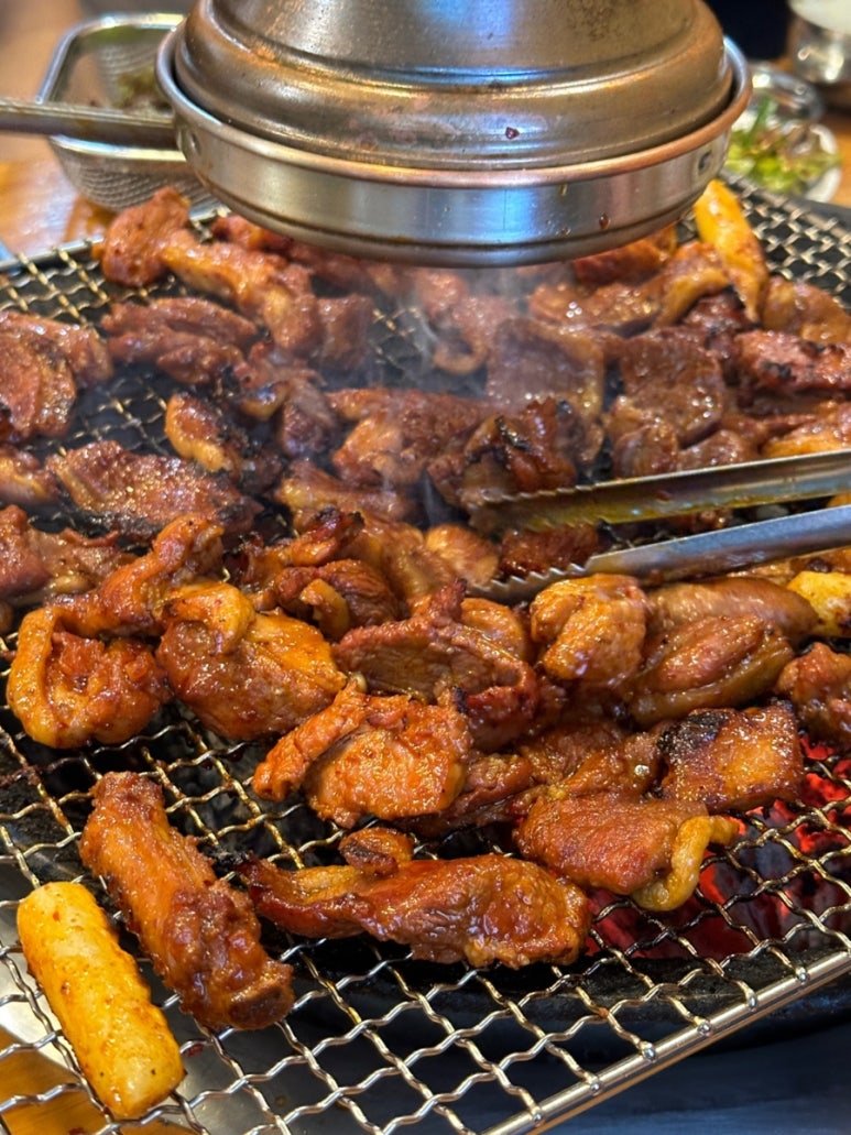 퇴골오리숯불구이 이미지