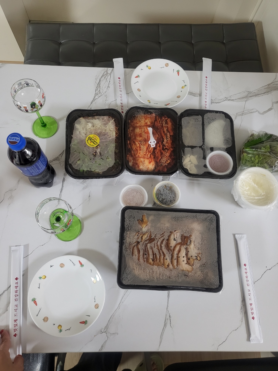 박가네왕족발 이미지