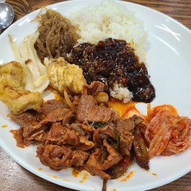 손맛한식부페 이미지