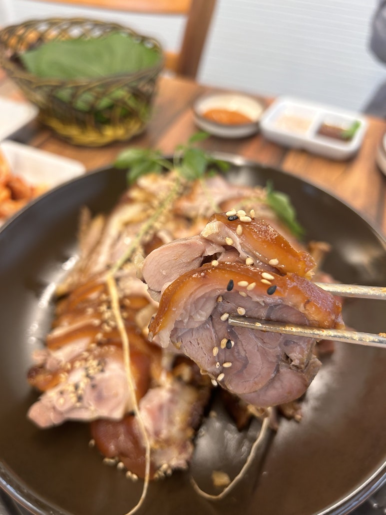 훈이족발 이미지