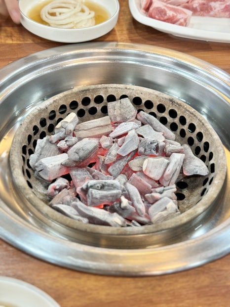 신흥갈비생삼겹 이미지