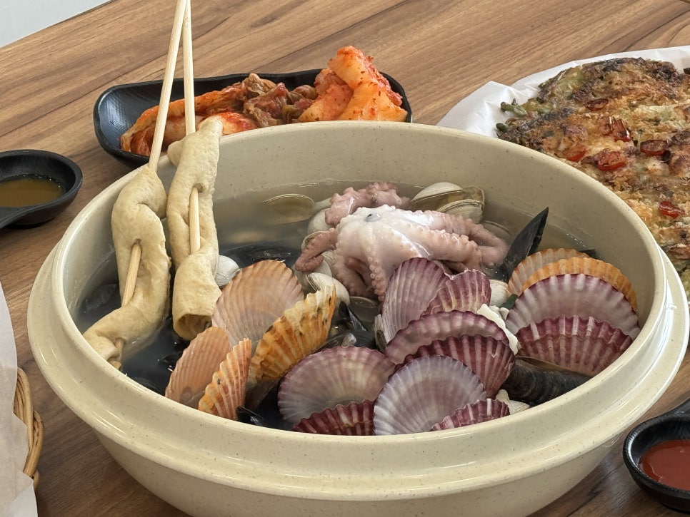 탑 해물 칼국수 이미지
