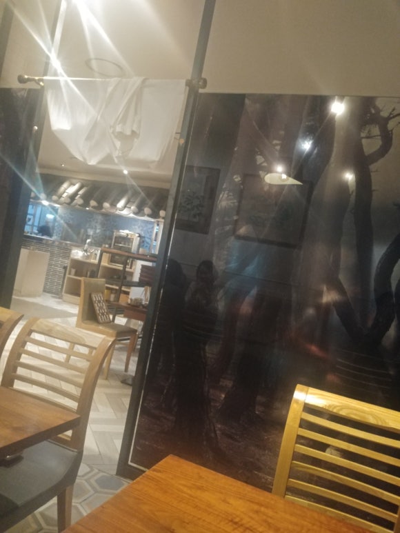 큰 기와집 한상 이미지