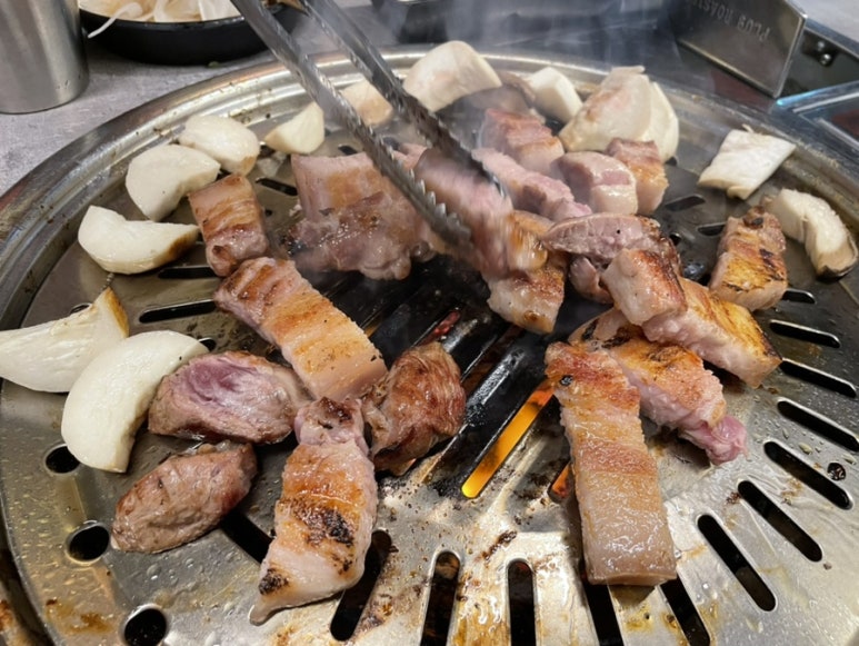 삼각산숯불생고기 이미지