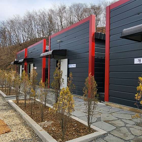 필캠핑장 이미지
