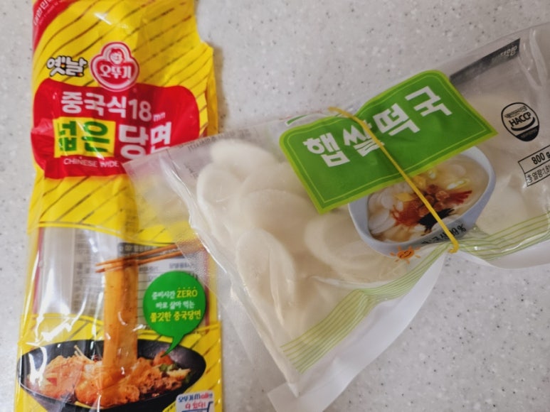 땅스부대찌개 제주신촌점 사진 7