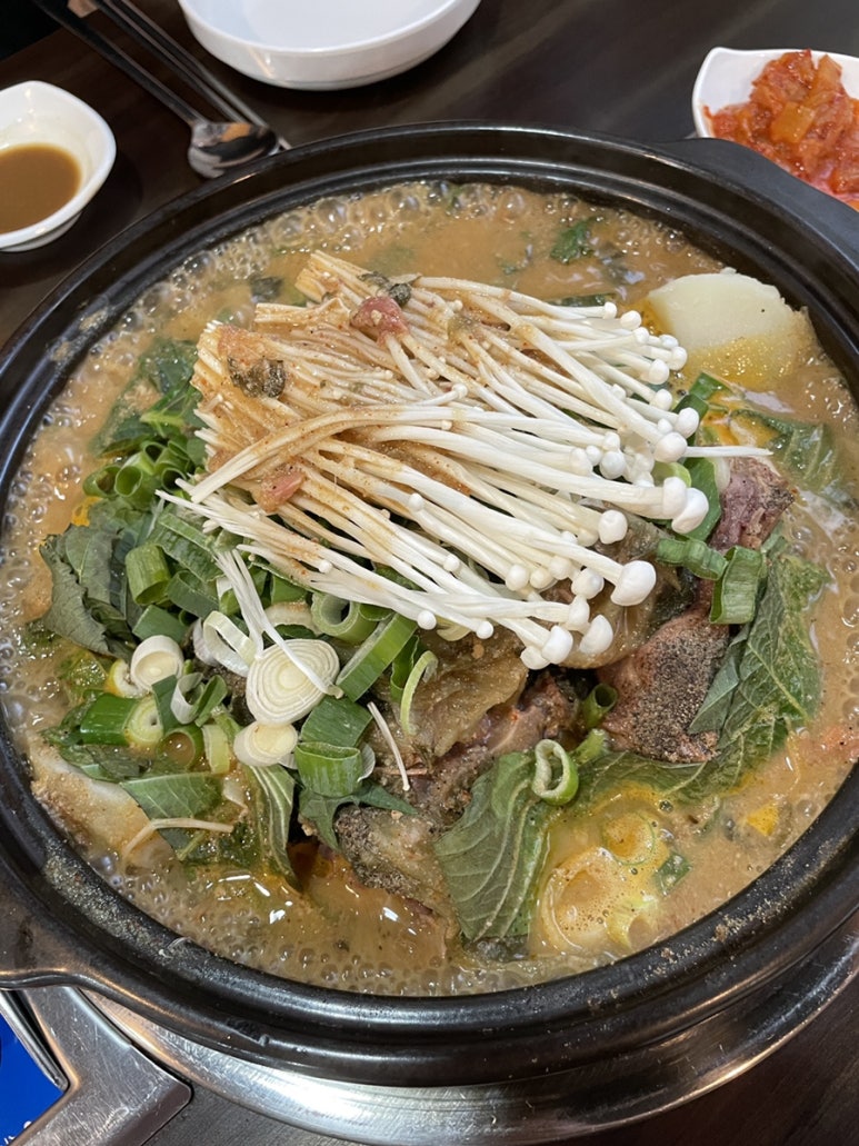 지리산감자탕 이미지