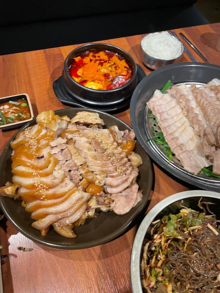 둥이족발 이미지