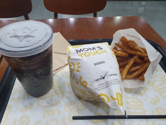 맘스터치객사점 이미지