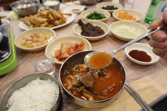 신선매운탕 이미지