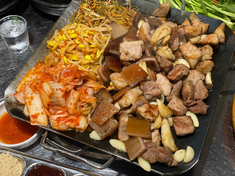 친구뒷고기 이미지