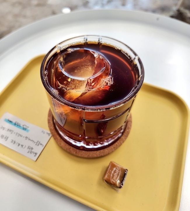 노리밋커피룸 이미지
