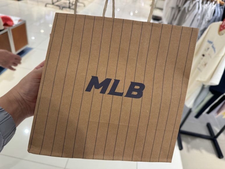 엠엘비롯데백화점 이미지