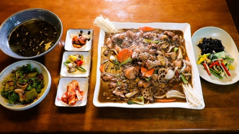 안동네찜닭 이미지