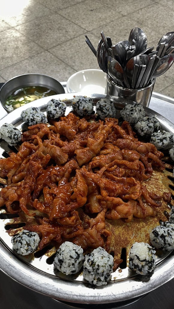 현고대닭발 이미지