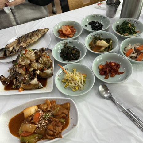 사거리공룡식당 이미지